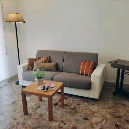 Delizioso Con Terrazzo In Centro-delicious With Terrace