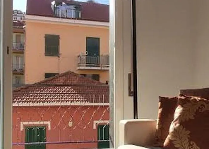 Delizioso Con Terrazzo In Centro-delicious With Terrace Apartment Sanremo