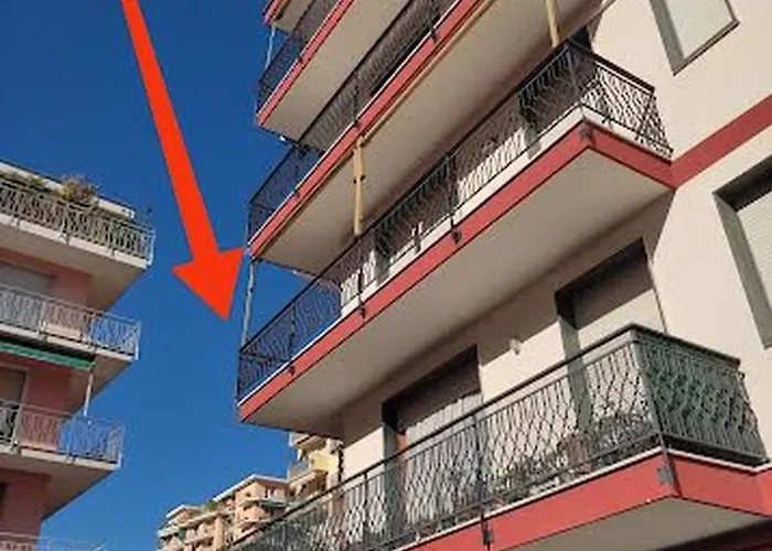 Delizioso Con Terrazzo In Centro-delicious With Terrace Sanremo